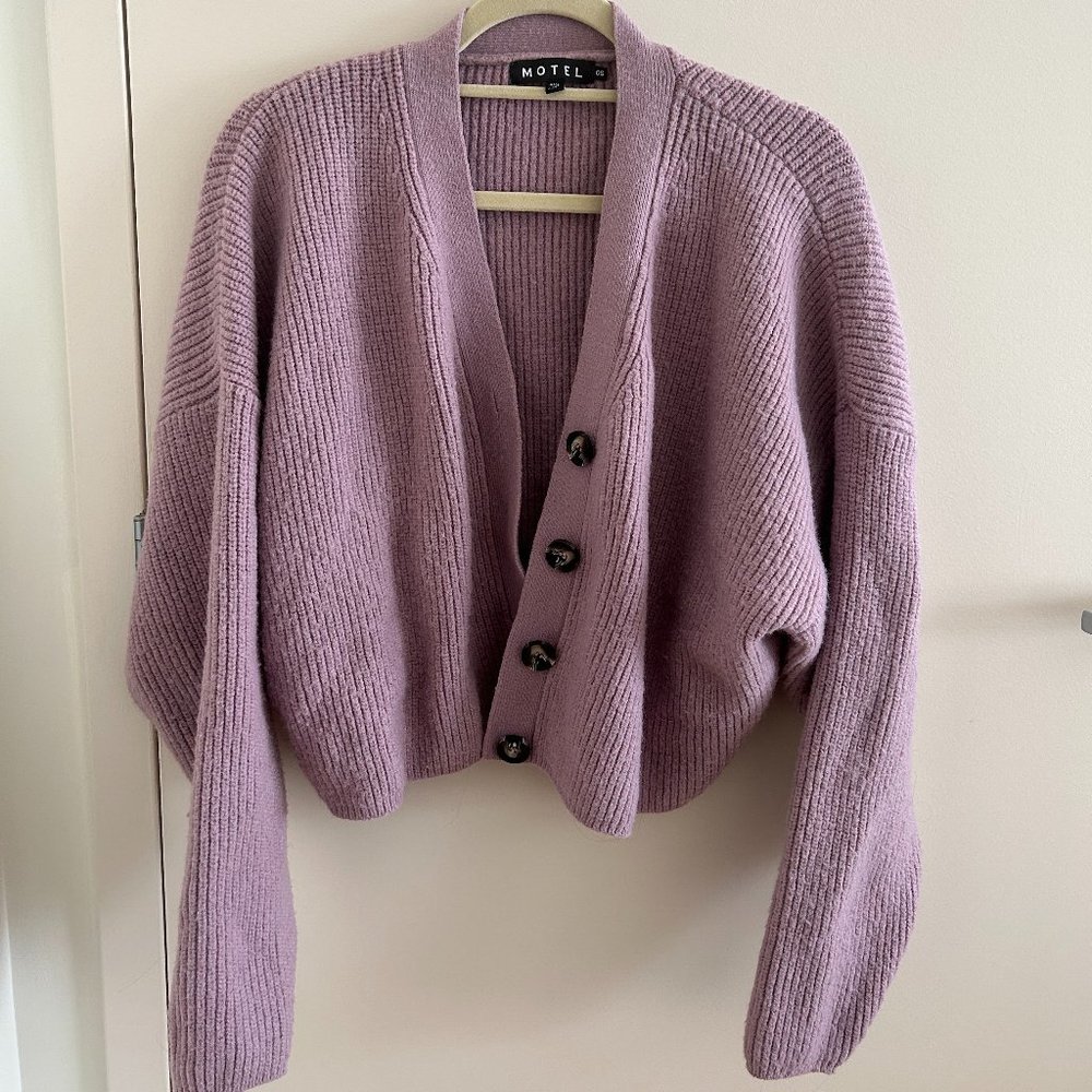MOTEL Lilac Crop Cardigan